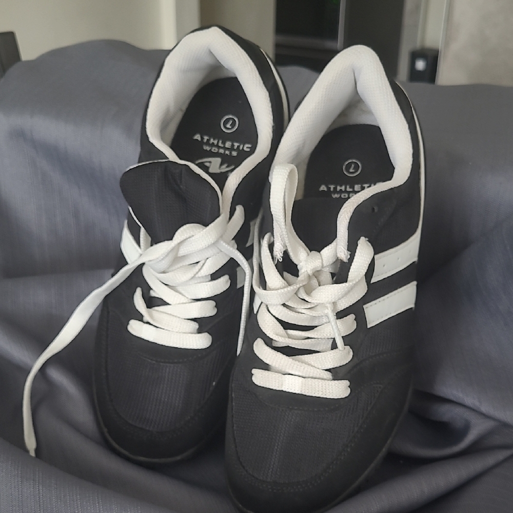 Athletic Works Womens Black Athletic Shoes with White Stripes